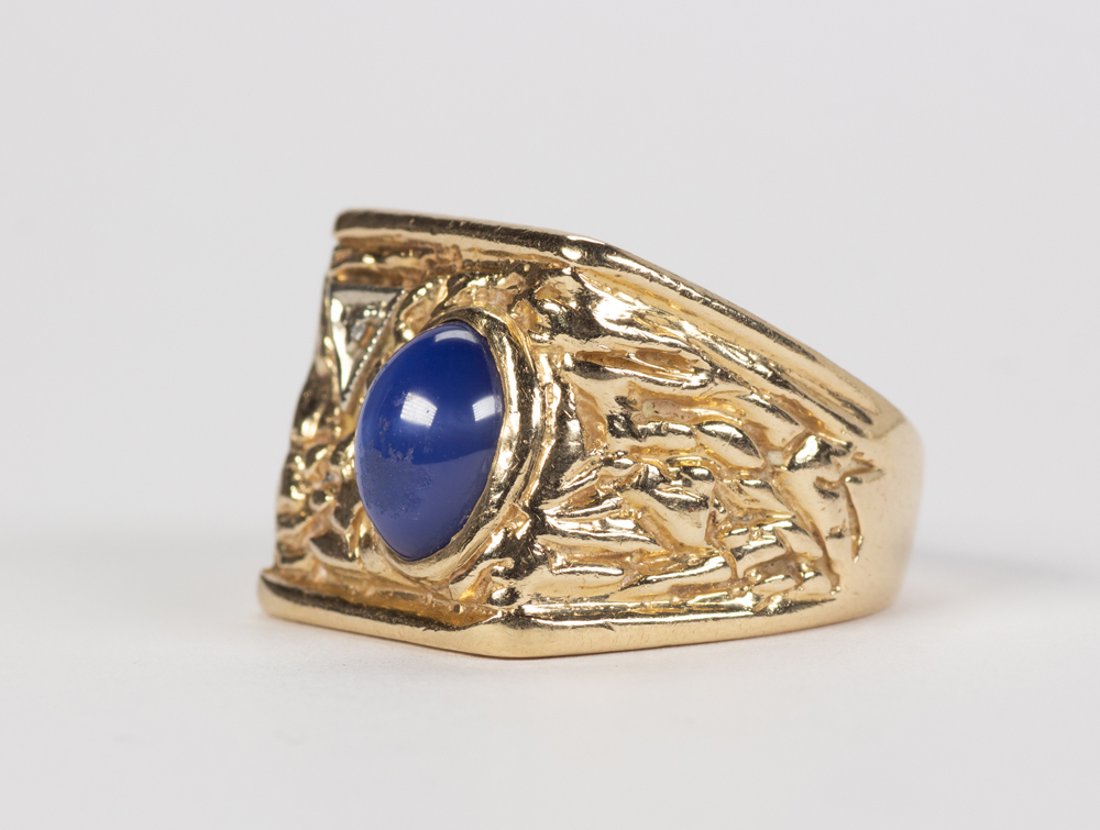 Synthetic star sapphire, diamond and 14k yellow gold ring Featuring (1) oval synthetic star - Image 2 of 2