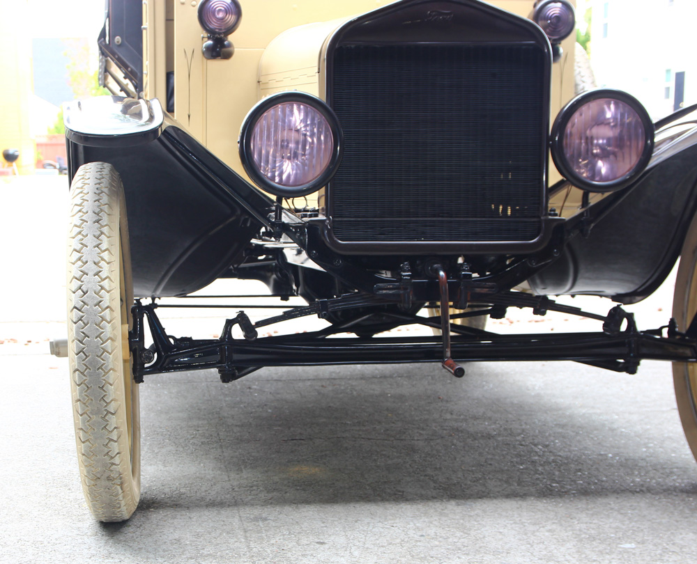 The Dreyer's Ice Cream 1920 Ford Model T delivery vehicle - Image 20 of 20