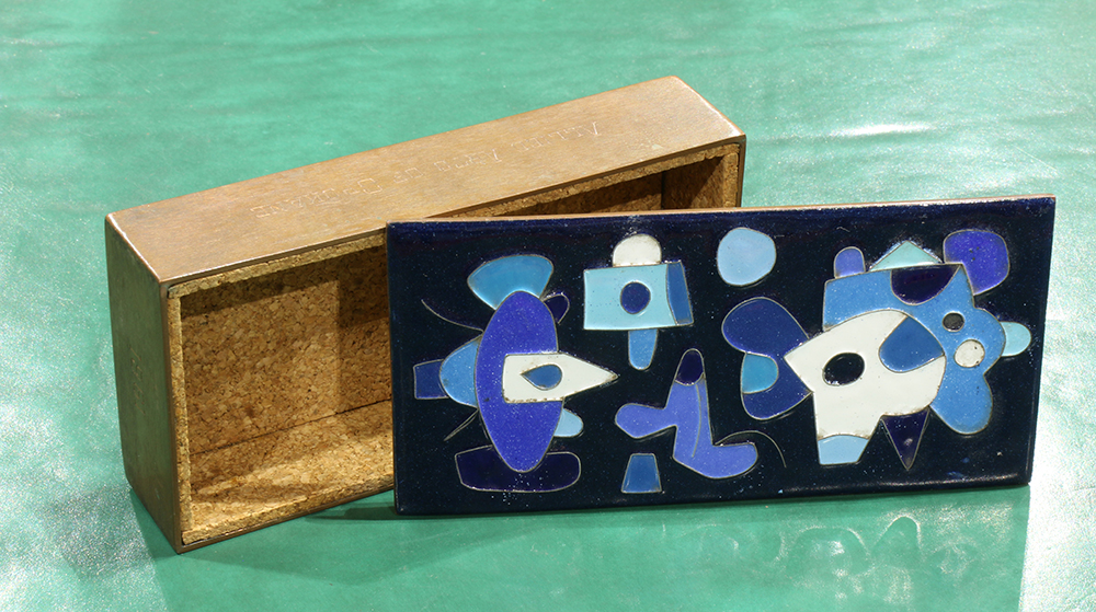 (lot of 5) Harold Balazs (American 1928-2017) Mid Century enamel decorative group, consisting of - Image 6 of 6