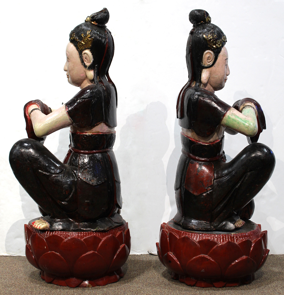 Pair of Vietnamese polychrome lacquered wooden apsaras, in a genuflection position with cloth draped - Image 3 of 6