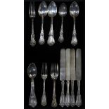 (lot of 20) Associated sterling flatware group consisting of (11) teaspoons, (2) salad forks, (2)