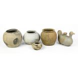 (lot of 5) Han-style ceramics: consisnting of three plain jars; one jar with a crosshatch pattern;