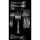 (lot of 36) Associated group of sterling silver flatware by Lunt in the "Mount Vernon" pattern and