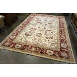 Pakistani Oushak carpet, 9'3" x 13'11"