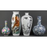 (lot of 4) Chinese decorative art: one enameled metal stick neck vase with mille fleur pattern;