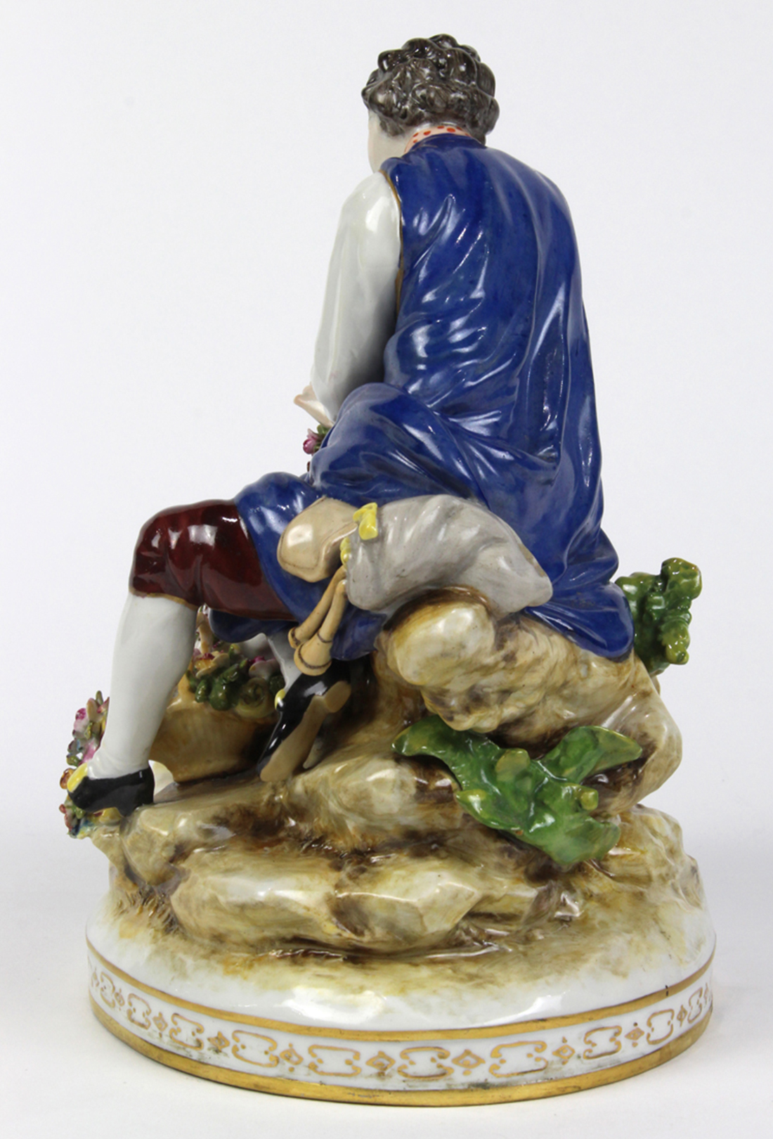 Continental porcelain sculpture depicting a courting couple, depicted seated on a rock form, the - Image 3 of 5