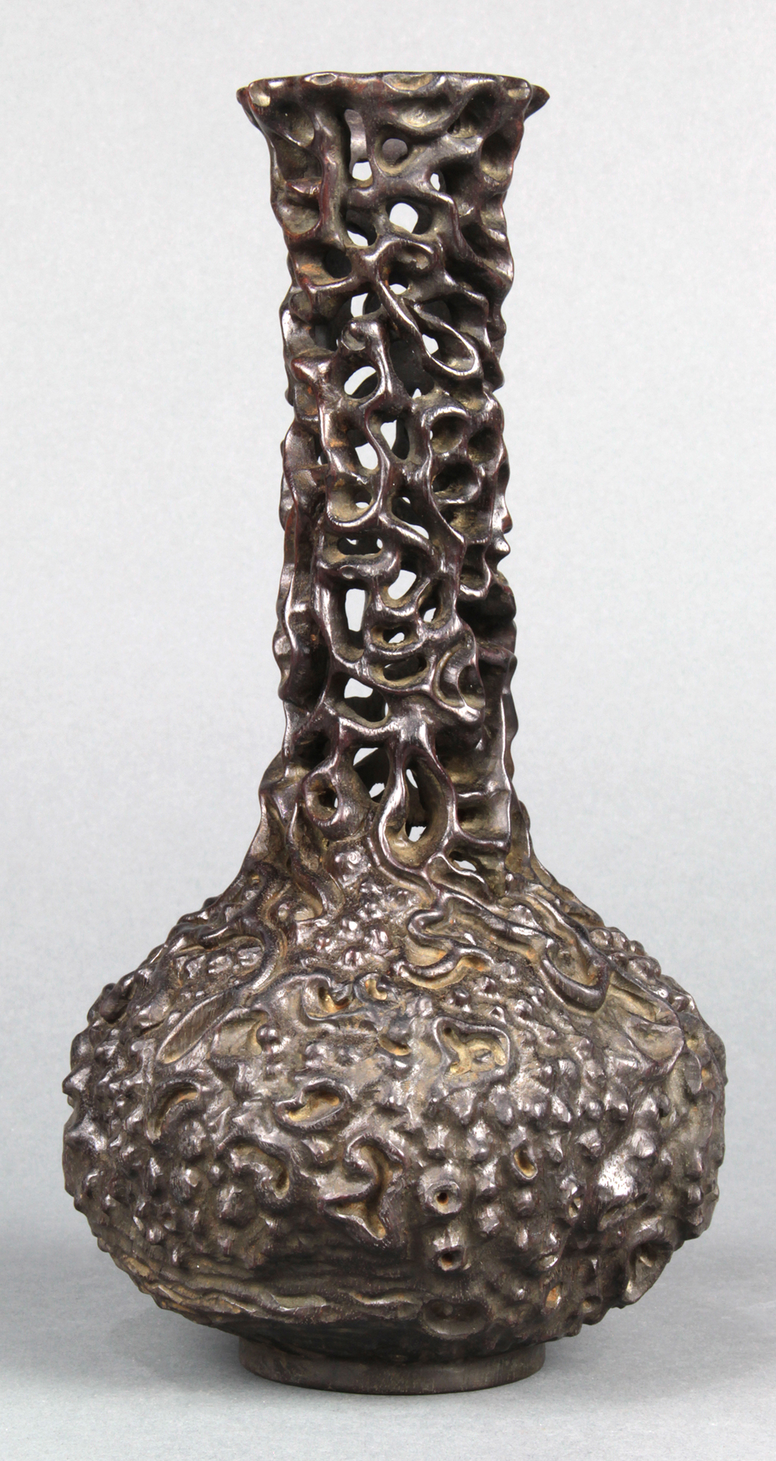 Chinese wooden stick neck vase, the long neck of openwork construction, above an ovoid body, - Image 2 of 5