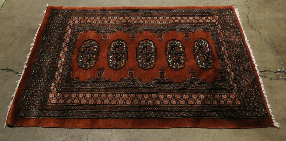 Pakistani Bokhara carpet, 2'8" x 3'9"