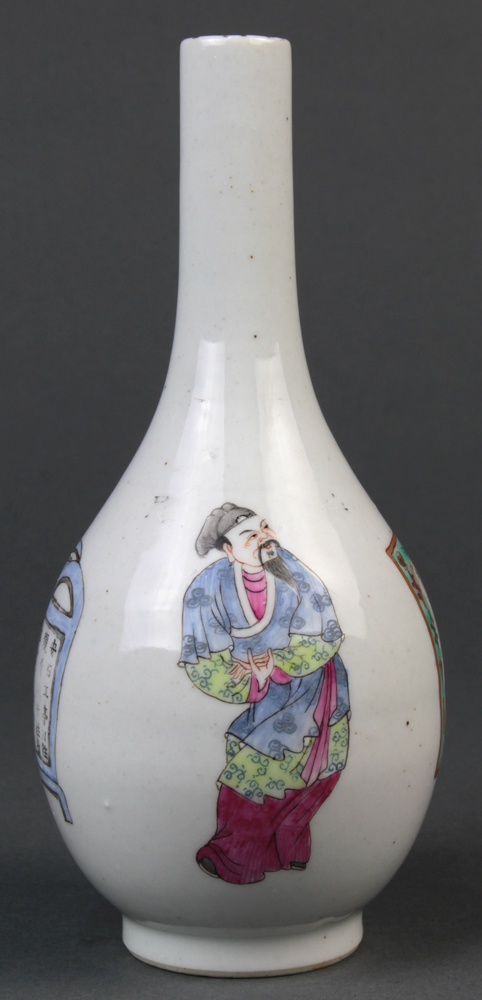 Chinese enameled porcelain vase, with a long neck and pear shaped body featuring figures - Image 3 of 6