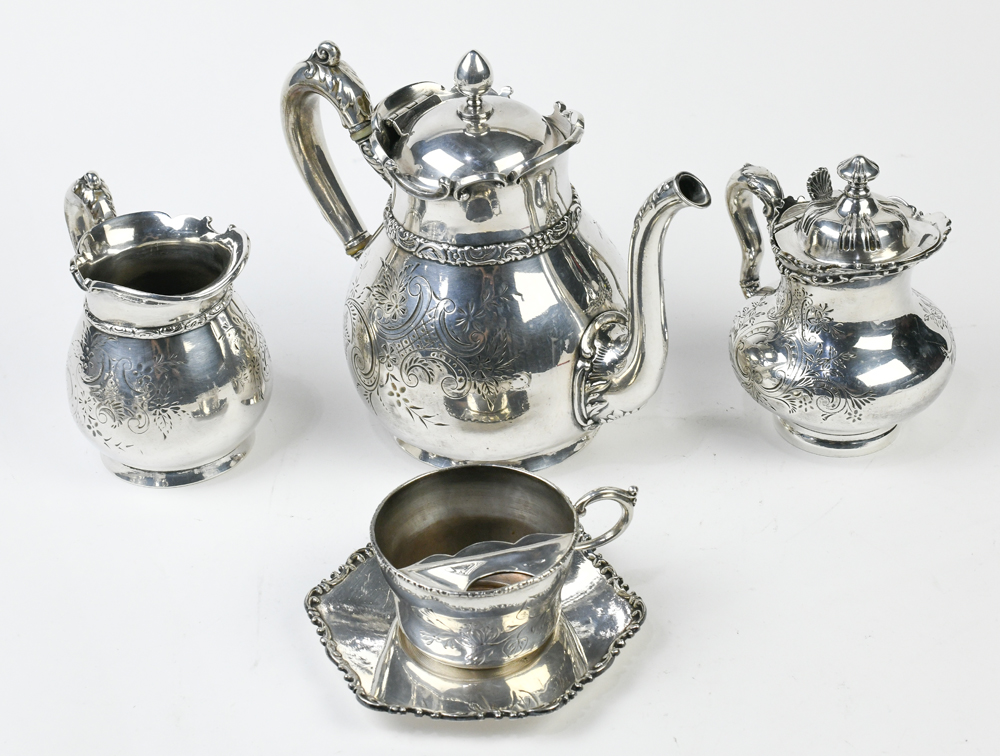 (lot of 8) Meriden Britannia Co. silverplate hot beverage service, consisting of a teapot, (2) - Image 3 of 4