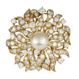 Van Cleef & Arpels diamond and 18k yellow gold flower double-clip brooch