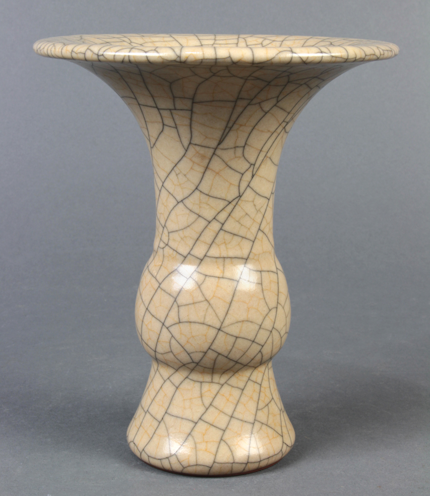 Chinese Ge-type ceramic vase, of gu-form overall coated with a dark and light network of crackles, - Image 2 of 4