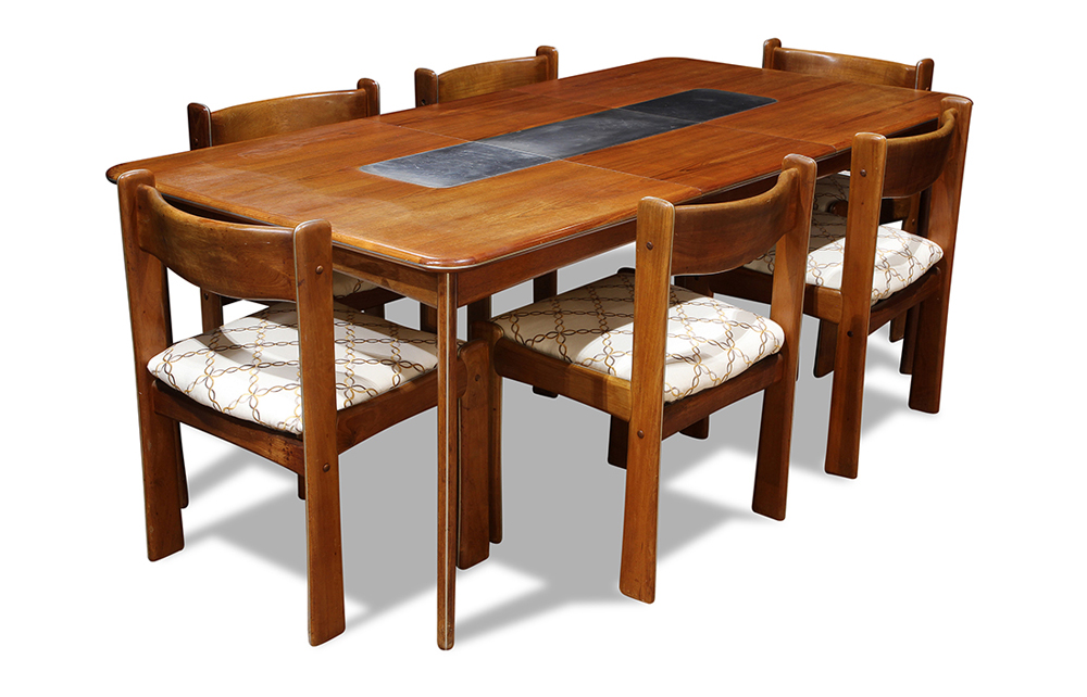 (lot of 7) Danish Modern Johannes Andersen for Uldum Møbelfabrik dining suite, consisting of a