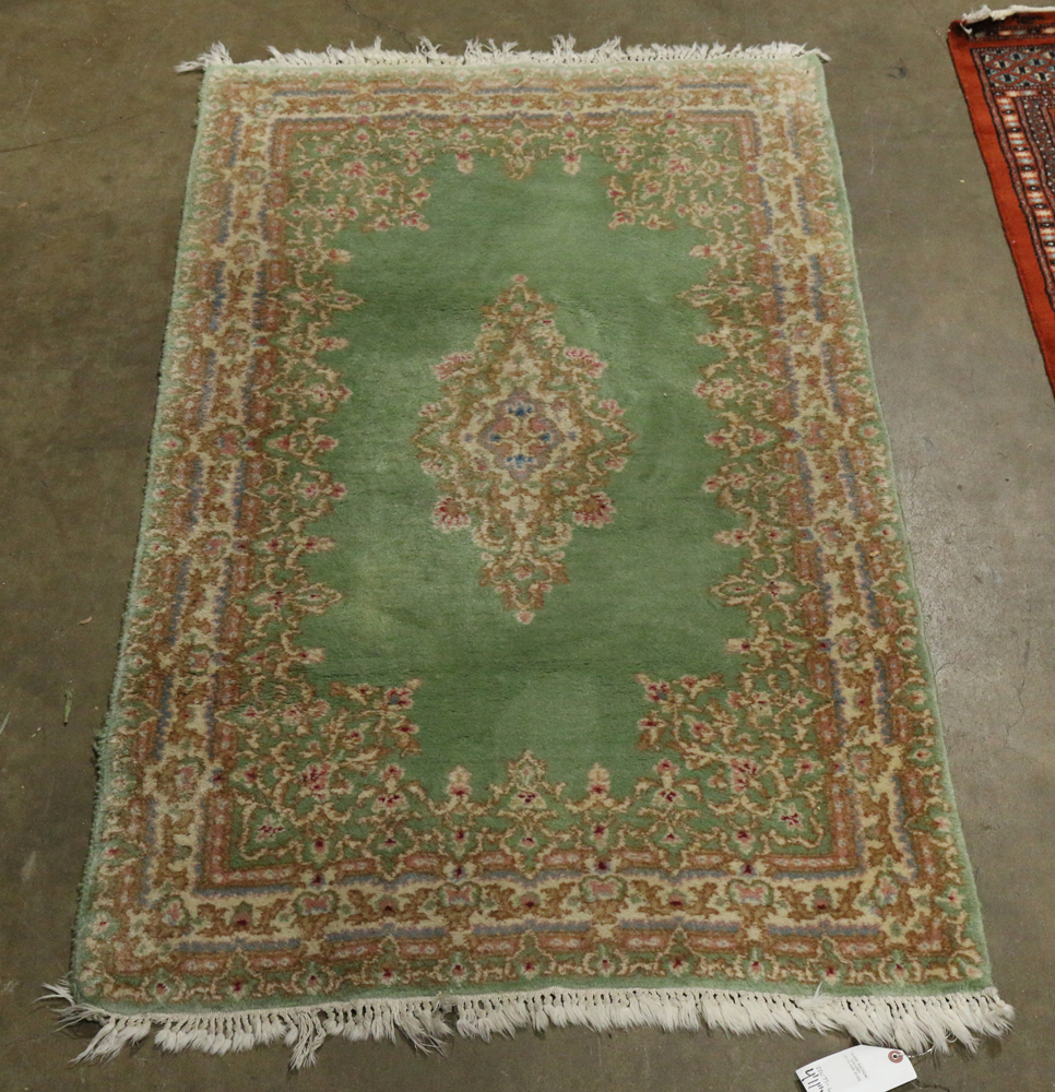 Persian Kerman carpet, 3'1" x 4'11"