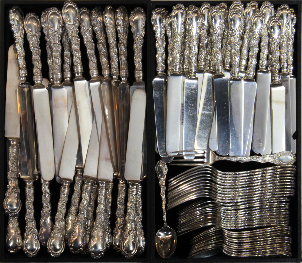 (lot of 84) William B. Durgin Co. sterling silver flatware service in the "Louis XV" pattern