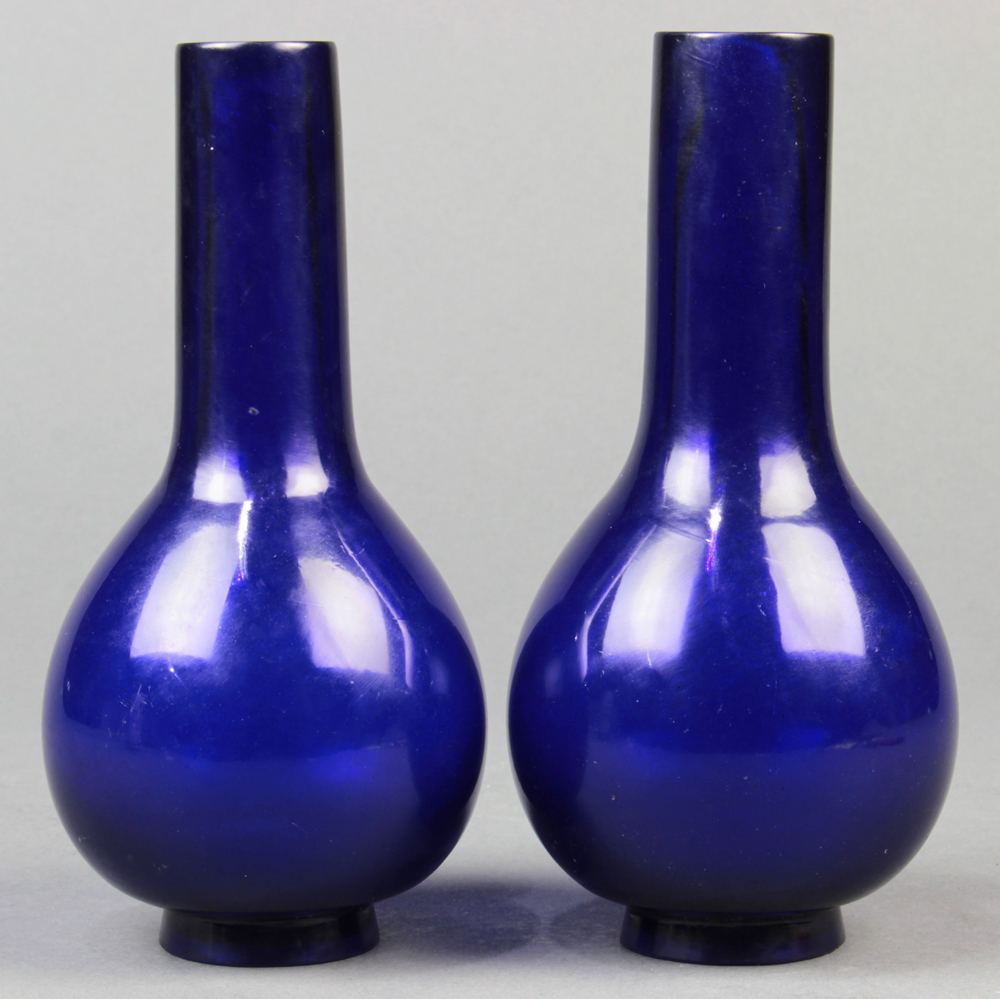 (lot of 2) Chinese blue Peking glass stickneck vases, each with a long slender neck above a pear - Image 2 of 4