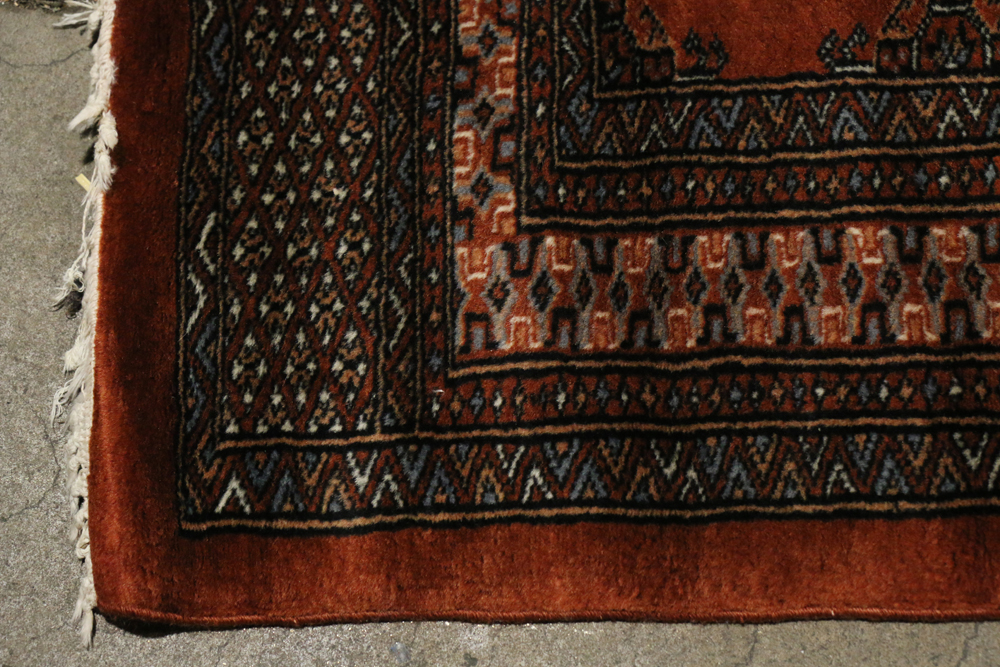 Pakistani Bokhara carpet, 2'8" x 3'9" - Image 2 of 3