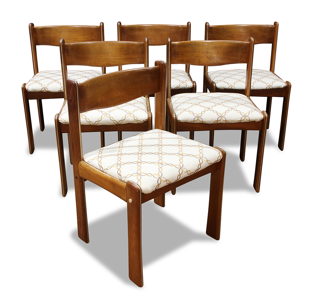 (lot of 7) Danish Modern Johannes Andersen for Uldum Møbelfabrik dining suite, consisting of a - Image 4 of 13