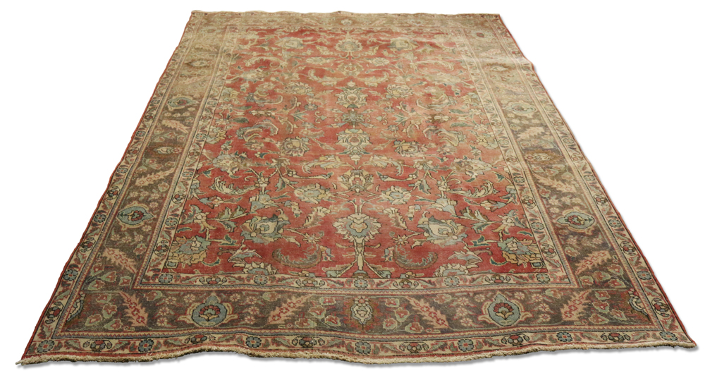 Persian Tabriz carpet, 8' x 10'4"
