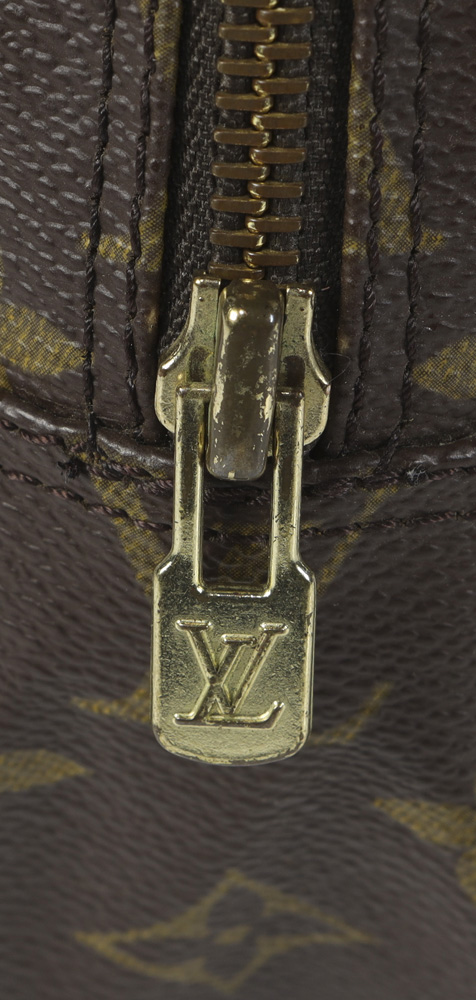 Louis Vuitton Toiletry Pouch - Image 6 of 6