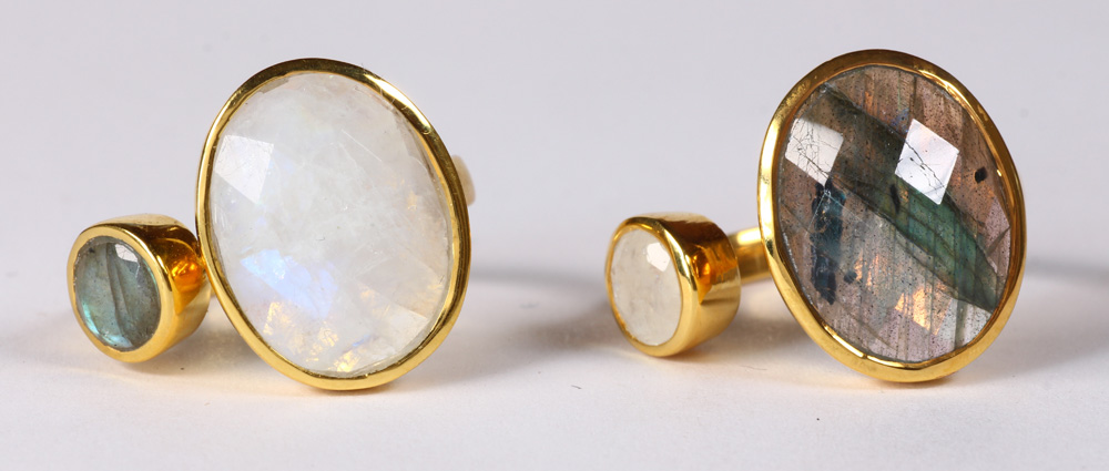 (Lot of 2) Labradorite, moonstone, silver gilt rings