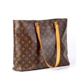 Louis Vuitton Luco shoulder bag