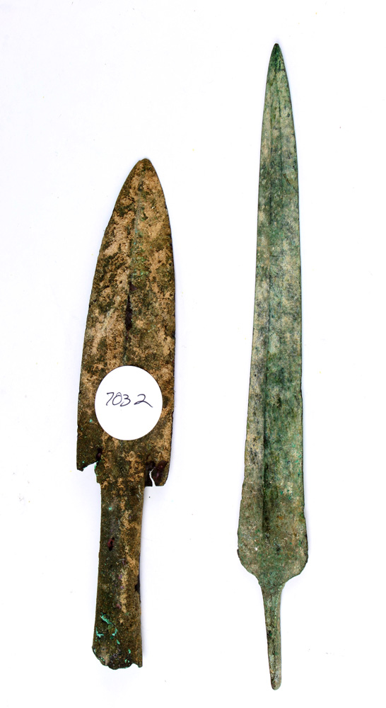 (lot of 2) Greek bronze war spear - Image 2 of 2