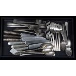 (lot of 30) Manchester Silver Stream sterling silver partial flatware set