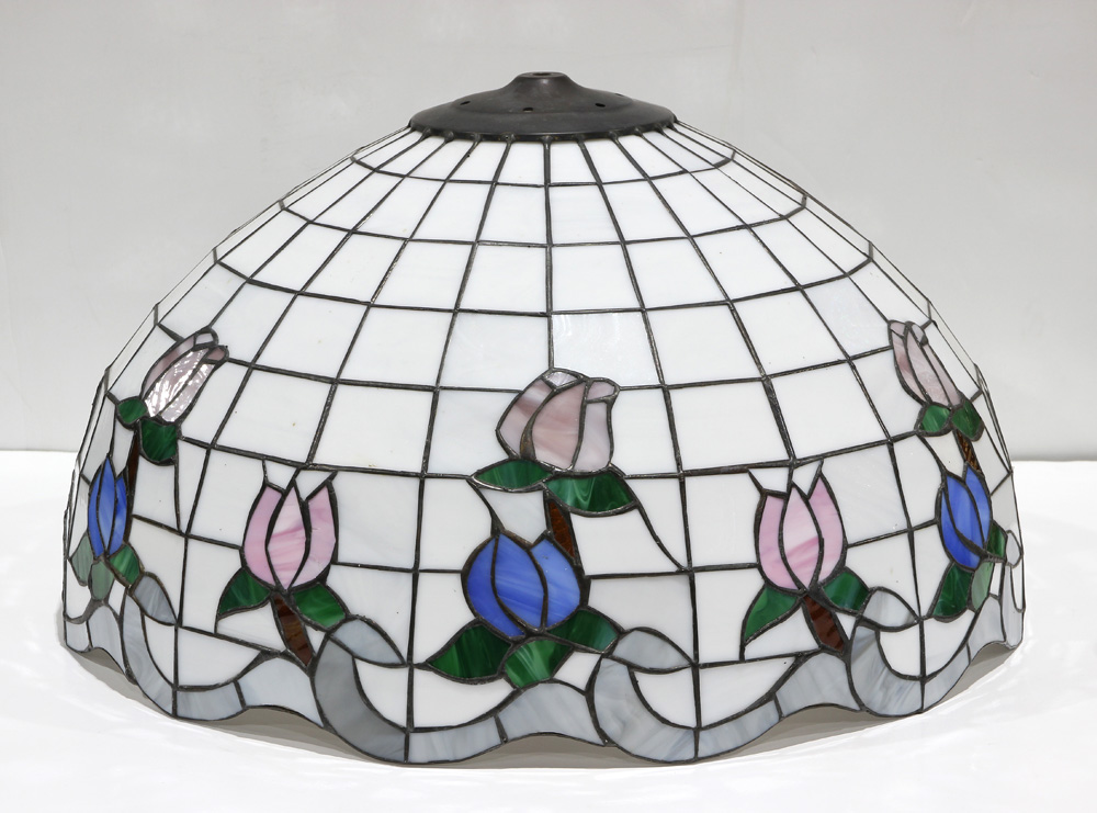 A leaded glass lamp shade