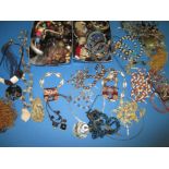 A quantity of costume jewellery