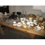 A large quantity of clearance items to include an Aynsley sugar bowl and various