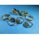 A quantity of 18ct and 9ct gold rings, approx weight 15.4g and 23.7g