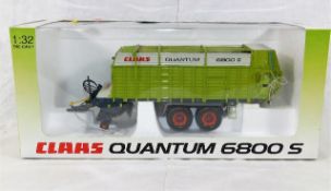 A boxed diecast model of a Claas Quantum 6800S