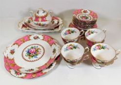 Approx. 30 pieces of Royal Albert Lady Carlyle por