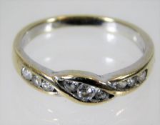A 9ct white gold CZ ring 2.7g