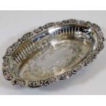 A Charles Favell, Sheffield silver fretwork bonbon