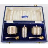 A boxed Deakin & Francis, Birmingham silver cruet