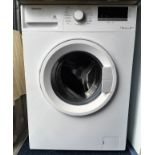 A Blomberg 6kg load washing machine