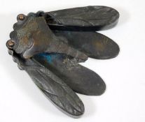 A Chinese bronze moth pill box