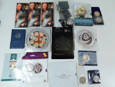 A quantity of various crowns & commemorative coin