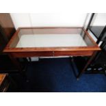 A Peter Bromfield mahogany collectors display cabi