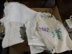 A boxed quantity of linen