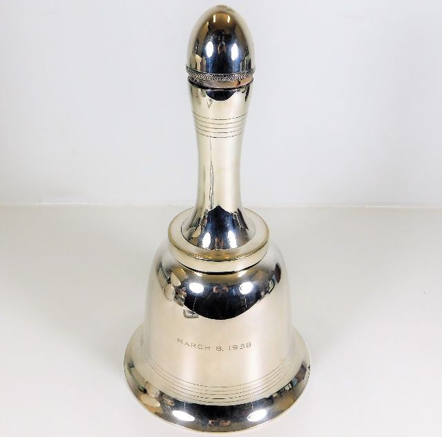 An early 20thC. Asprey silver plated cocktail shak