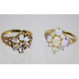 Two 9ct gold moonstone style rings 6.3g