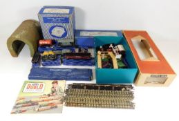 A quantity of vintage Dublo railway train items &