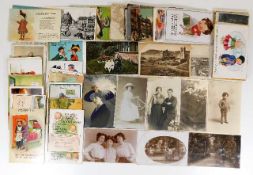 A quantity of mixed postcards
