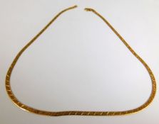 A 9ct gold necklace 5.7g