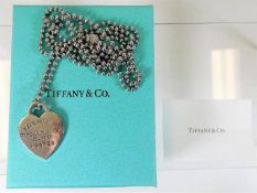 A boxed Tiffany & Co. silver chain & pendant set 3