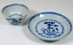 An 18thC. Nanking Cargo Chinese tea bowl & saucer