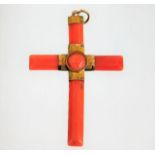 A Victorian yellow metal mounted coral cross 5.6g